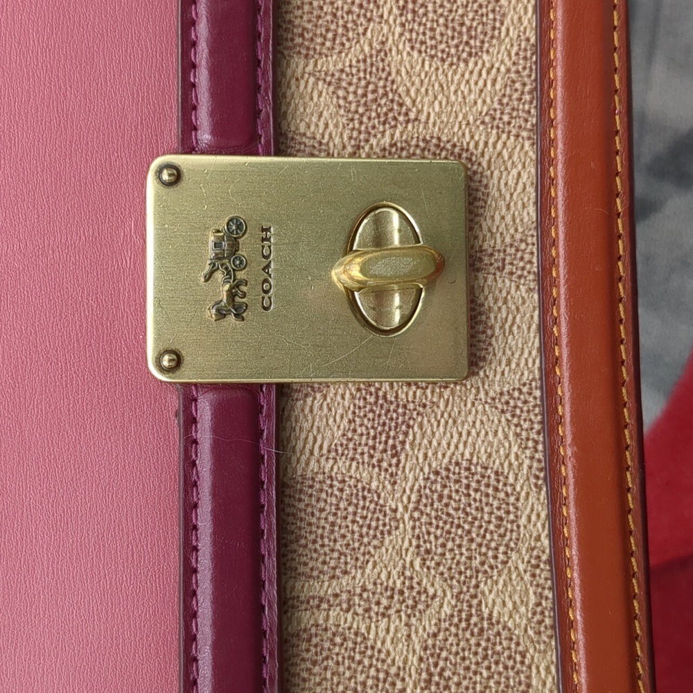 Coach Hutton Shoulder Bag Color Block Canvas & Leather - Picture 3 of 15